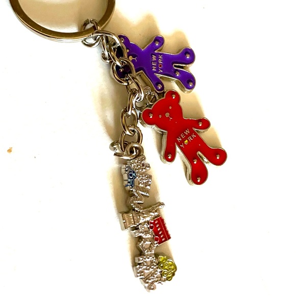 COPY - 🦚2/$20🦚 New York City charm keychain key holder charms. NYC - Picture 3 of 8